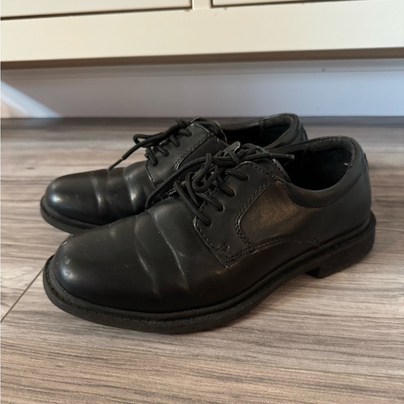 Size mens 3 Boys Formal Dress Shoes - Picture 1 of 3